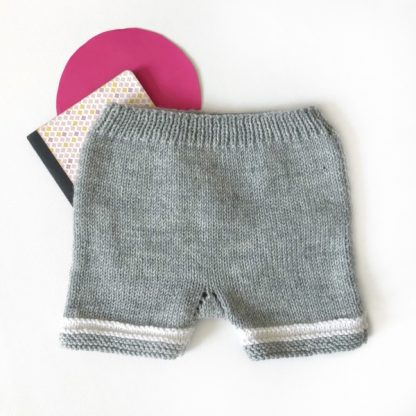Patrón pantalón dos agujas para bebé