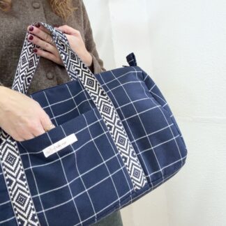 Bolsa de labores de punto (2025)