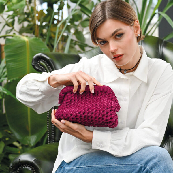 Mondial Velvet Bag